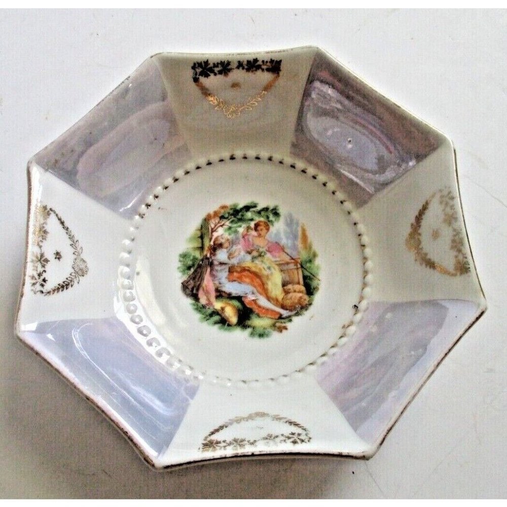 *Vintage Porcelain Lusterware Lovers Octagon Gold Accent Mini Decorative Bowl